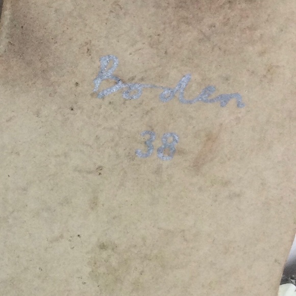 Boden Rickrack Overlapping Navy & White Thong Sandals Size 7 - Picture 6 of 12